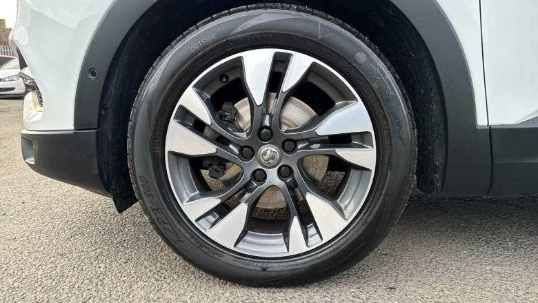 Vauxhall Grandland X 1.2 Turbo SRi Nav 5dr Petrol Hatchback